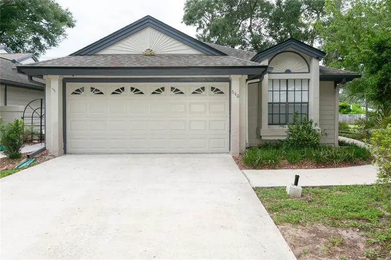640 Elm Creek Ct, FL