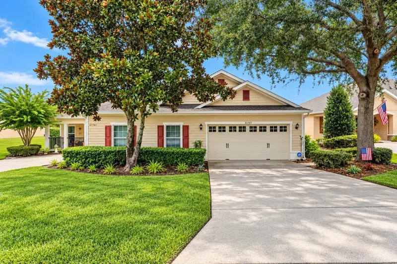 21707 Belgian Ct, FL