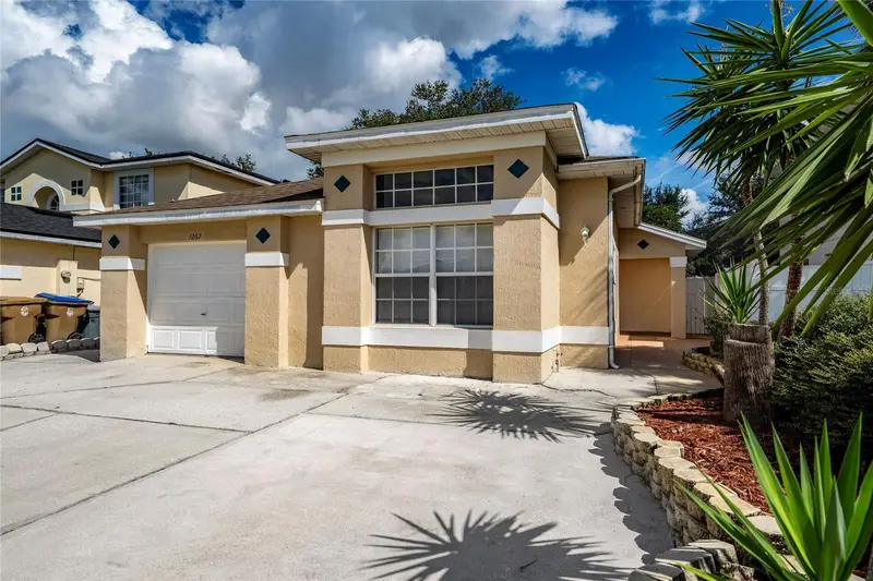 3267 Brewster Dr, FL
