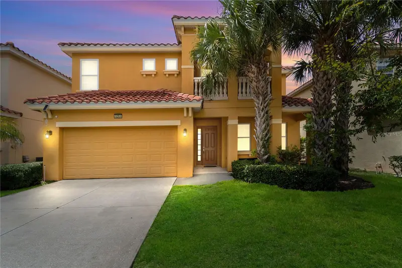 Oakmont listing