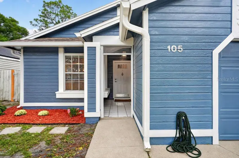 105 Newport Sq, FL