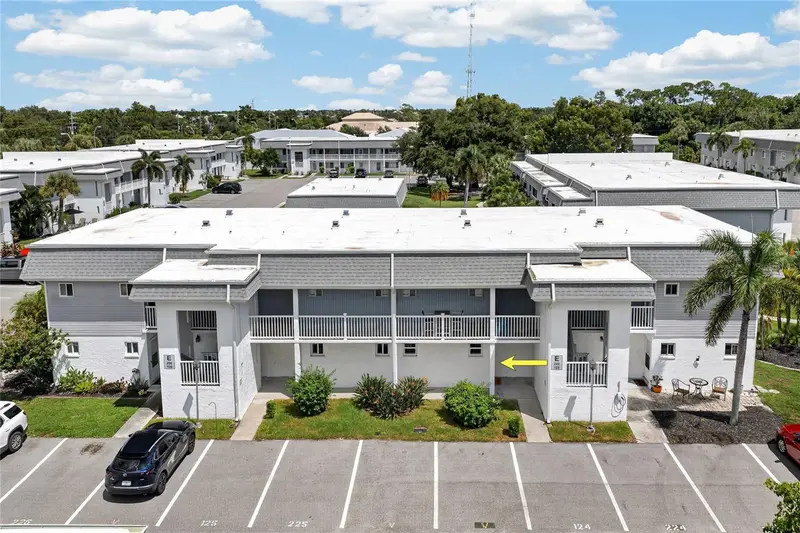 22375 Edgewater Dr #124, FL