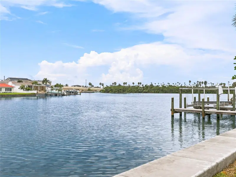 3860 Belle Vista E, FL