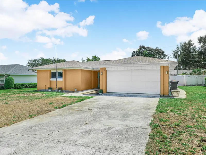 437 Broward Ter, FL
