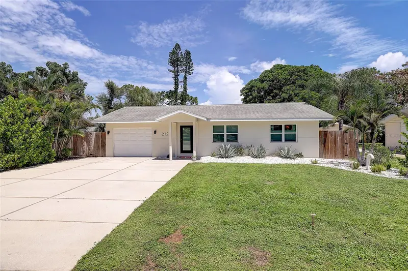2121 Palm Ter, FL