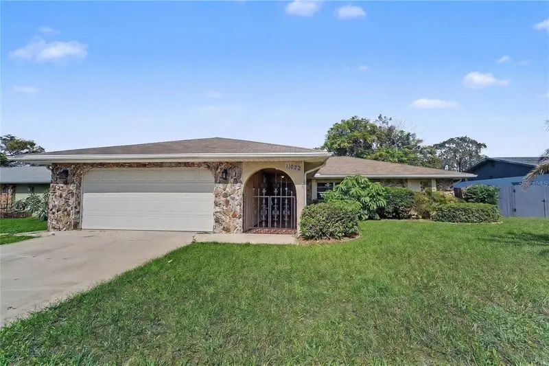 11022 Salt Tree Dr, FL