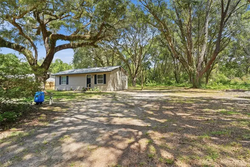 924 Maltas Ave, FL