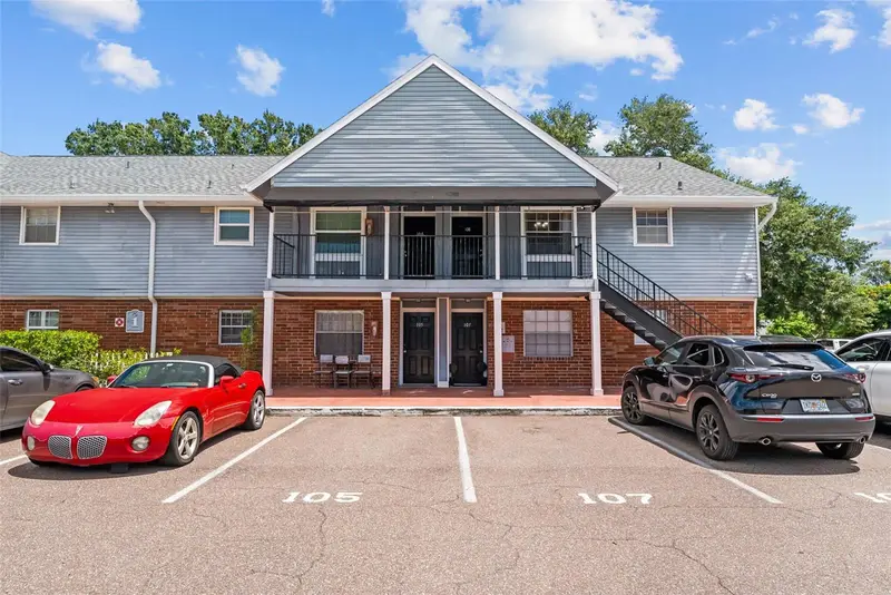 200 Country Club Dr #108, FL