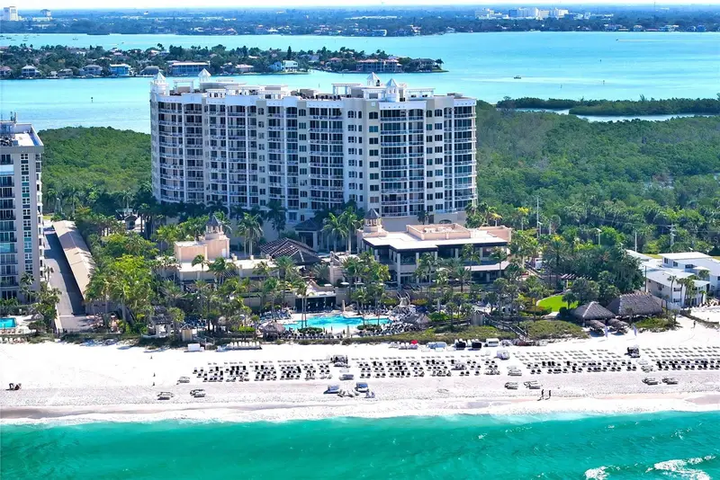 1300 Benjamin Franklin Dr #908, FL