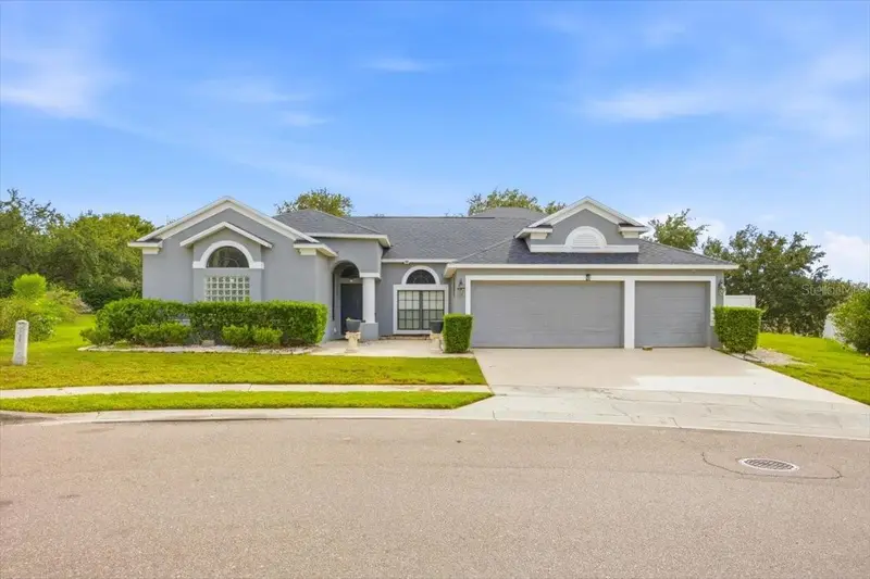 928 Coventry Rd, FL