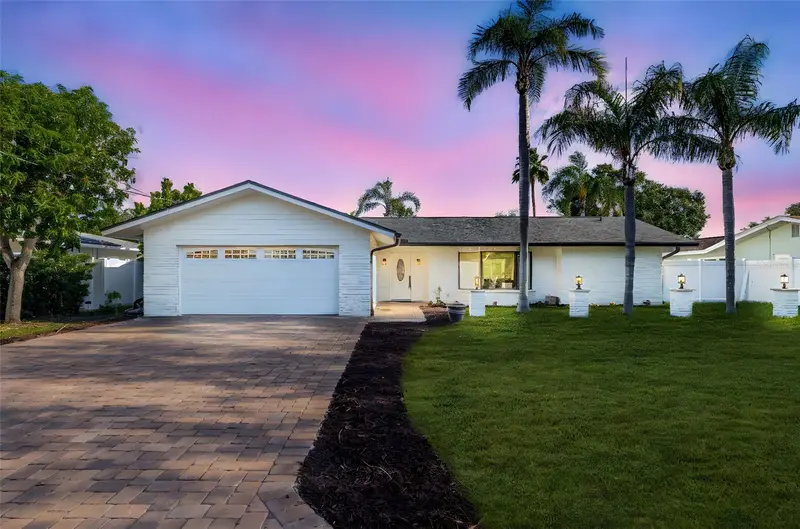4495 Clearwater Harbor Dr S, FL