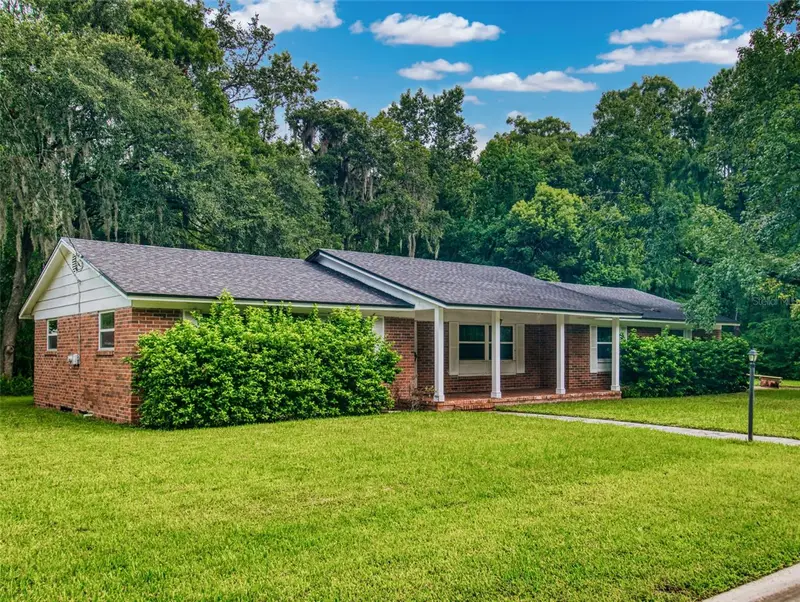609 Claire Ln, FL