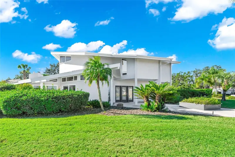 8922 Bay Cove Ct, FL