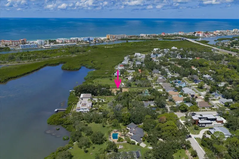 74th Ave, FL