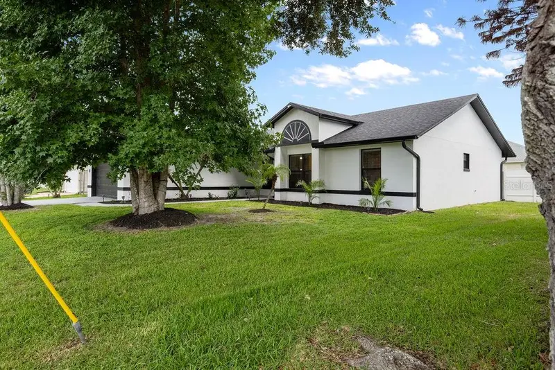 54 Dorset Dr, FL