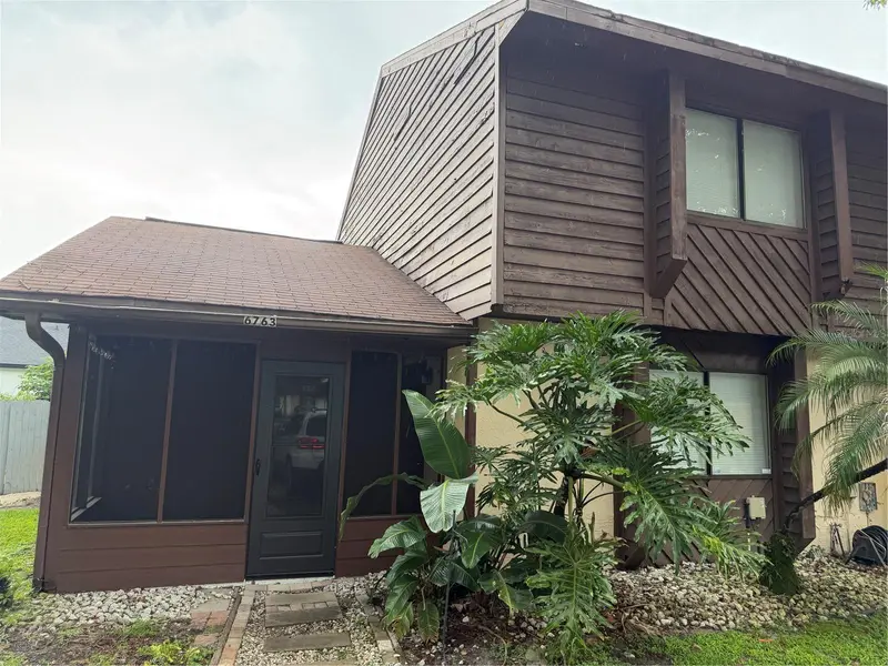 6763 Magnolia Pointe Cir, FL