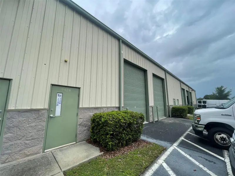 2100 N Ronald Reagan Blvd #1044/1128/1132, FL