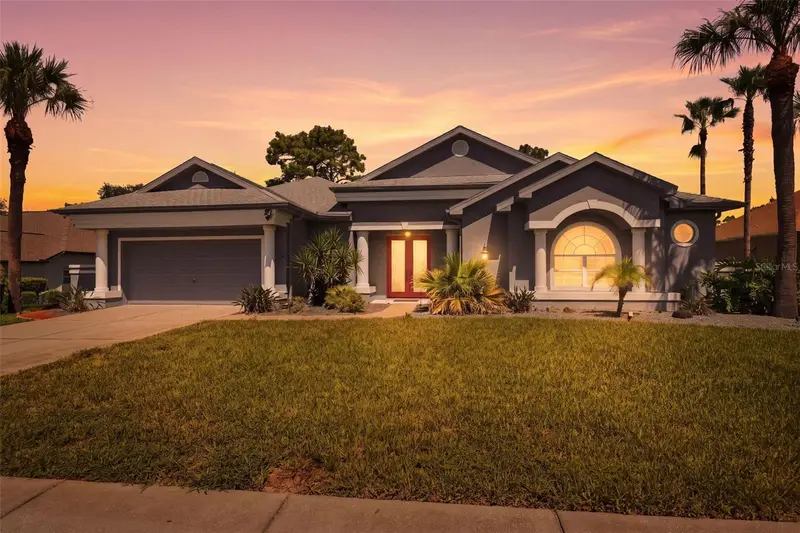 5333 Leather Saddle Ln, FL
