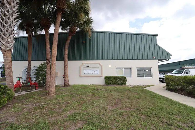 144 Triple Diamond Blvd #F, FL