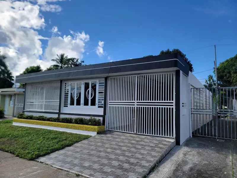 P3-88 20 St Juan Ponce De Leon Dev, PR