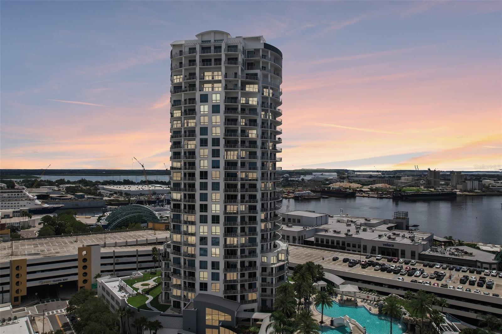 1209 E Cumberland Ave #603, FL