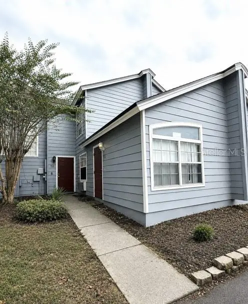 922 Orchid Dr, FL