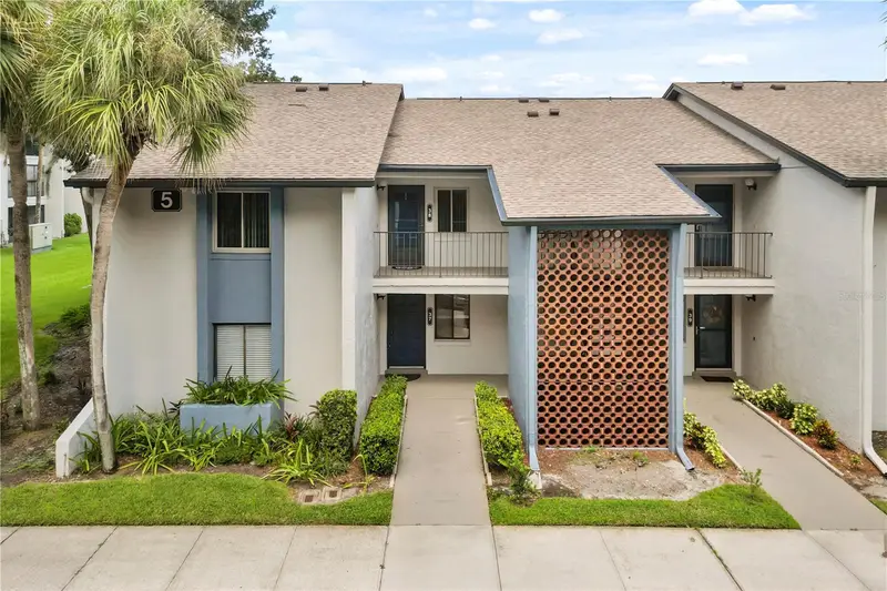 5 Escondido Cir #37, FL