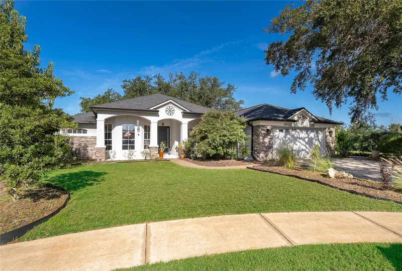 DeBary Town Center pending
