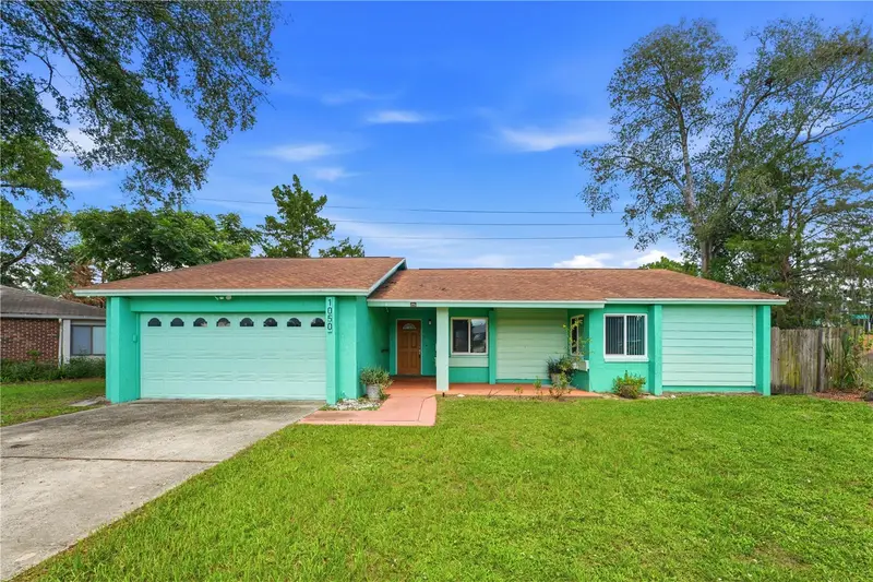 1050 Huntington Ct, FL