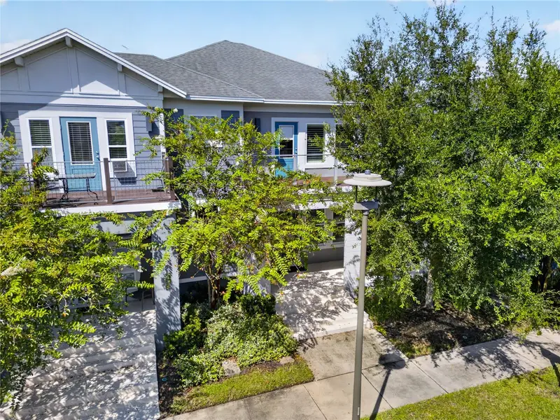 8163 Upper Perse Cir, FL