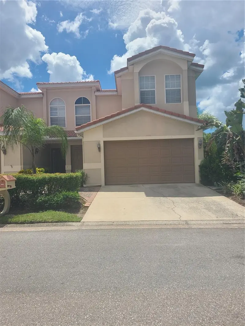 10432 La Mirage Ct, FL