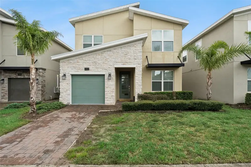 682 Whistling Straits Blvd, FL