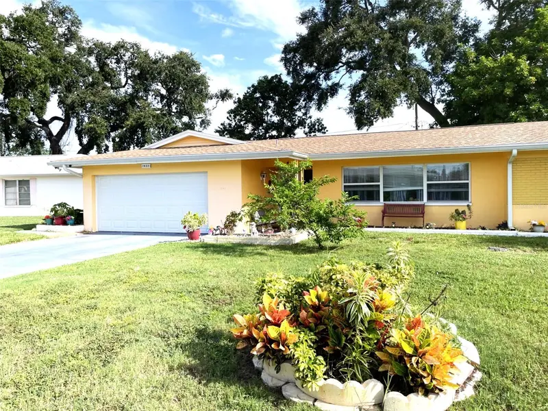 1453 62nd Ter S, FL