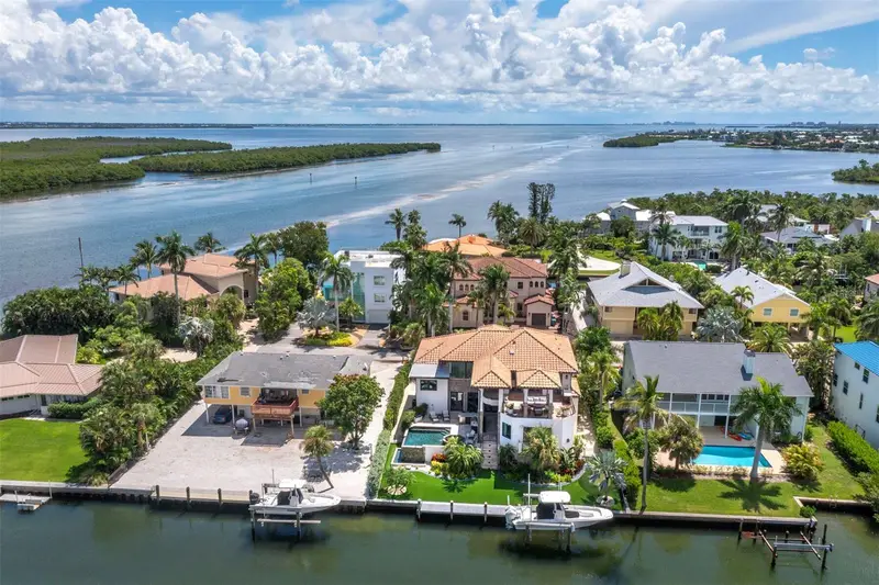 795 Marbury Ln, FL