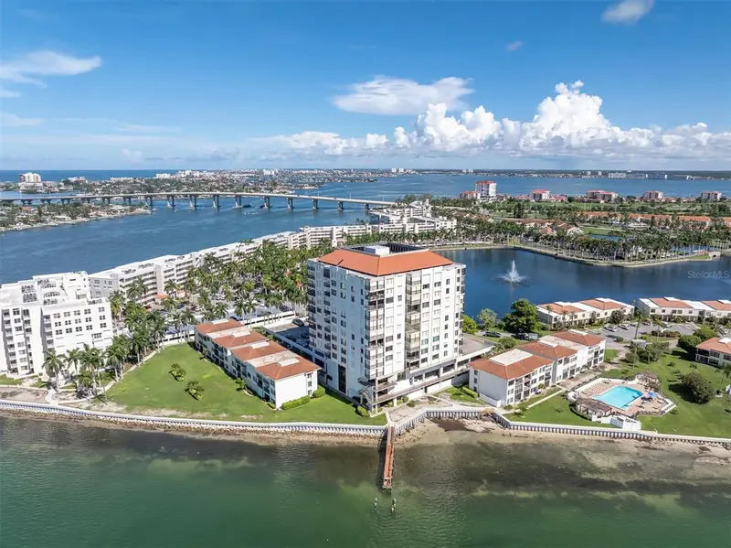 6287 Bahia Del Mar Cir #602, FL