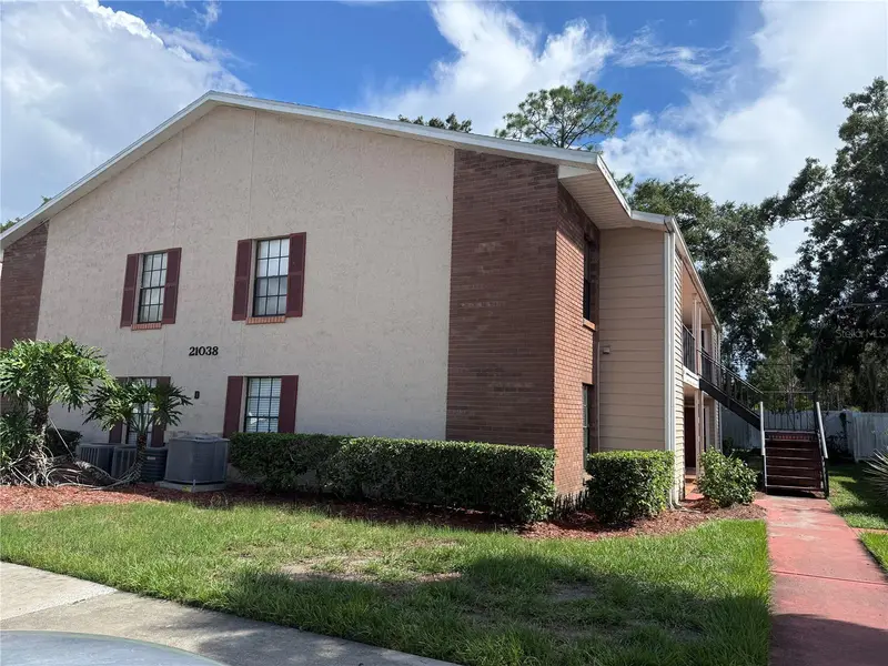 21038 Voyager Blvd #4, FL