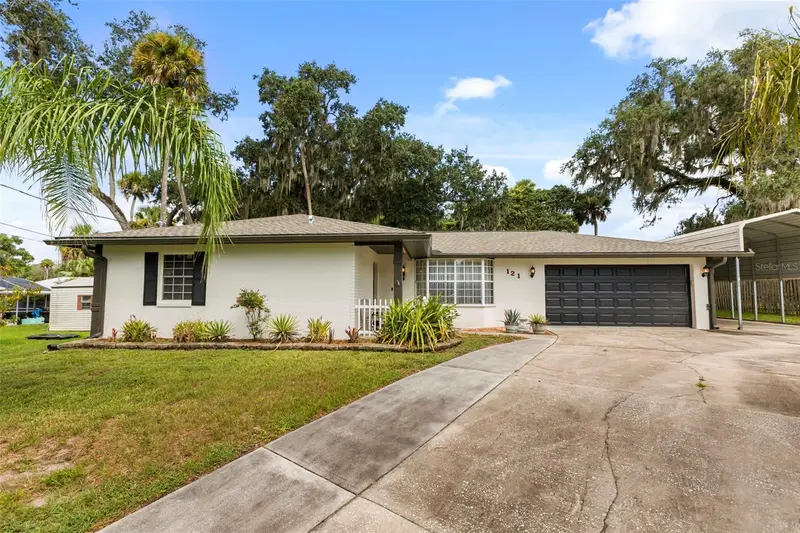 121 Oak Ridge Ave, FL