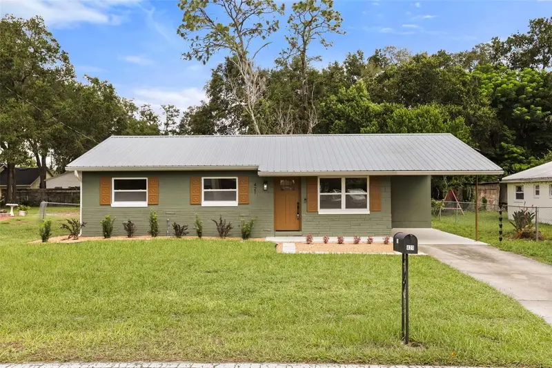 421 Oakhurst St, FL