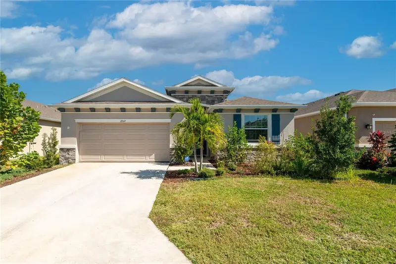 2247 Midnight Pearl Dr, FL