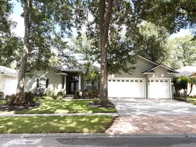 2203 Valrico Forest Dr, FL