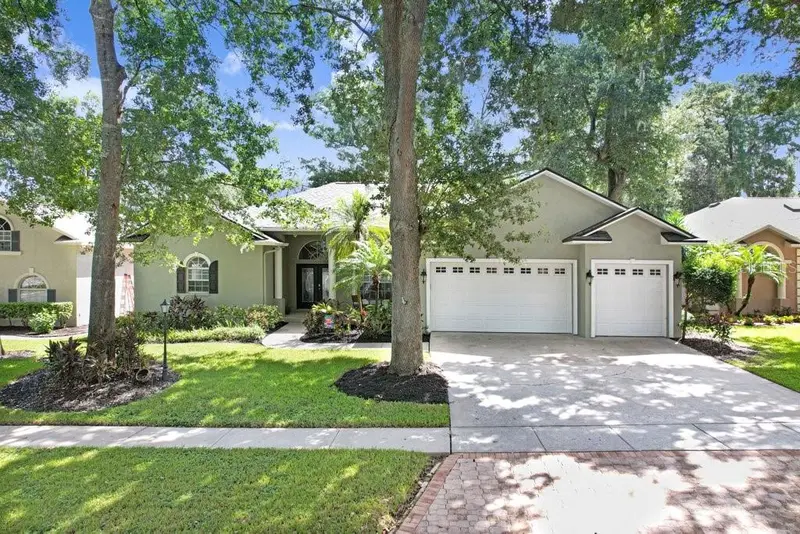 2203 Valrico Forest Dr, FL