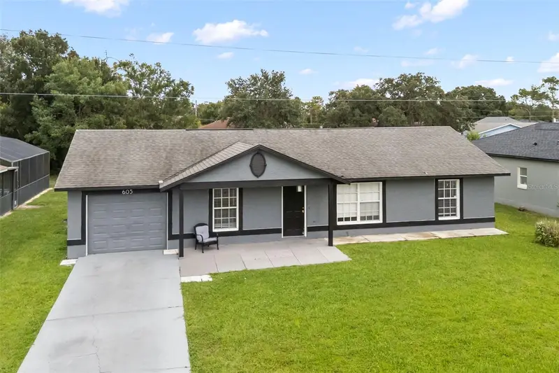 605 Tamarin Ln, FL