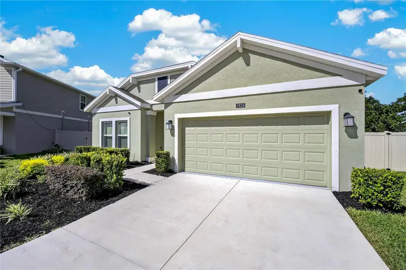 1924 Turtle Dove Ln, FL