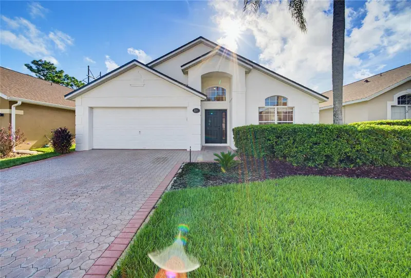 5251 Los Palma Vista Dr, FL