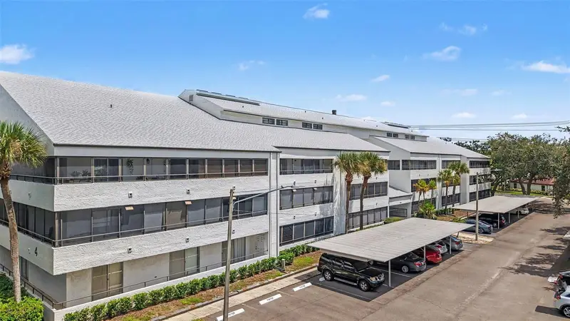 2585 Countryside Blvd #4108, FL