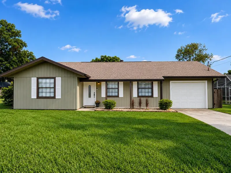 138 Almond Rd, FL