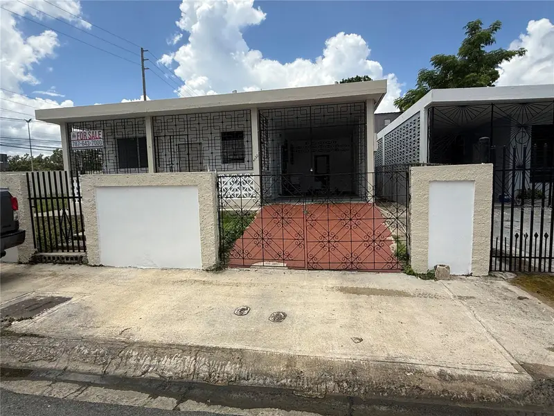 24 Ave Laurel, PR