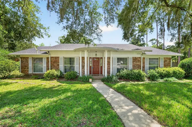 3949 Nw 38th Pl, FL