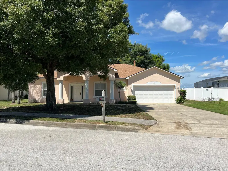 215 Pamona St, FL