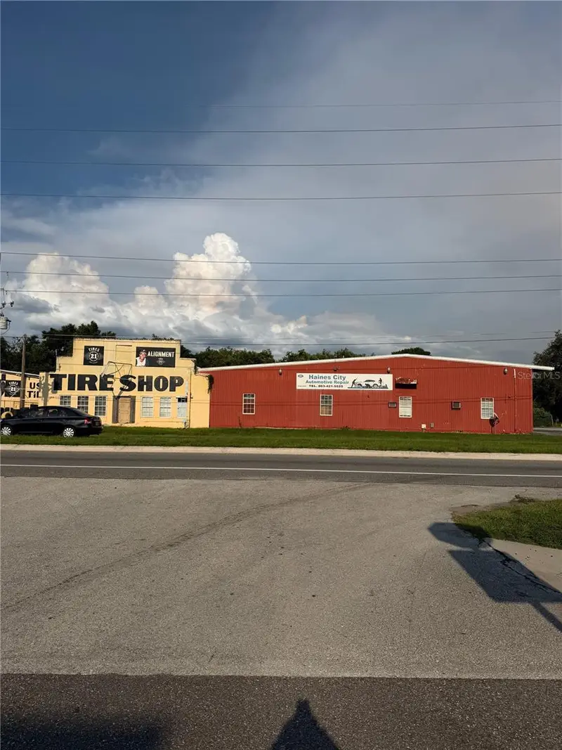 301 Us Highway 17 92 N, FL